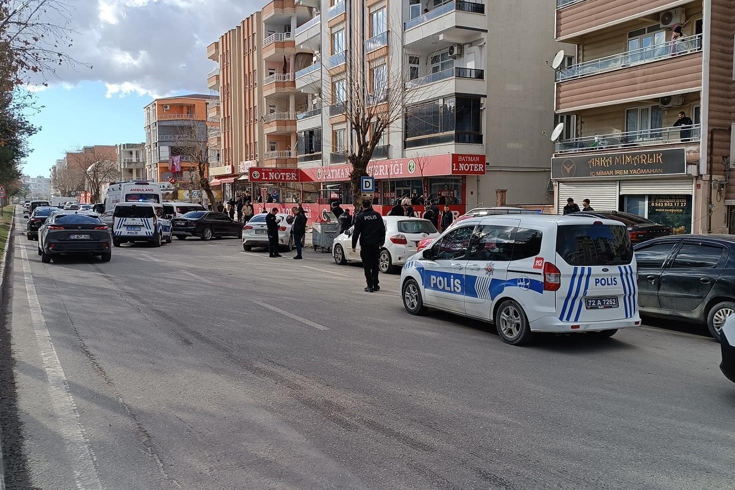 Batman’da akrabalar arasında bıçaklı kavga: 4 yaralı