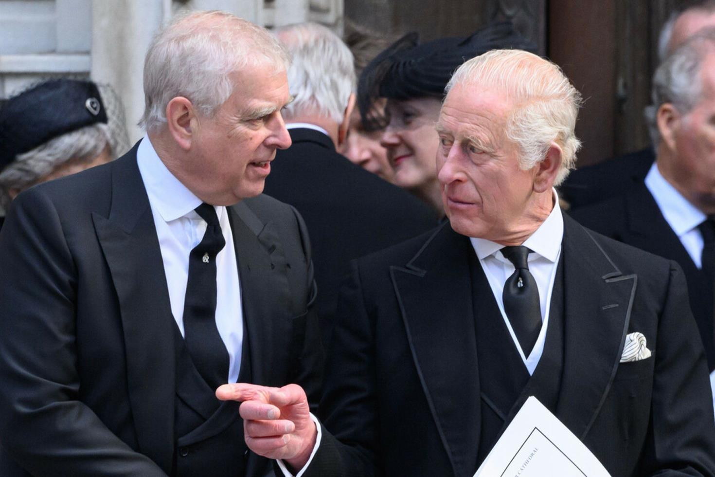 Kraliyet ailesinde Epstein depremi Saraydan kapı dışarı ettiler