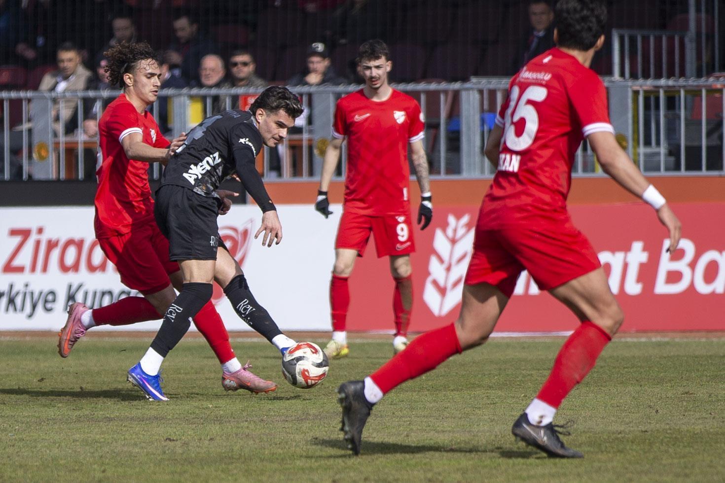 Ziraat Türkiye Kupası’nda müthiş maç 21 dakikada fişi çektiler