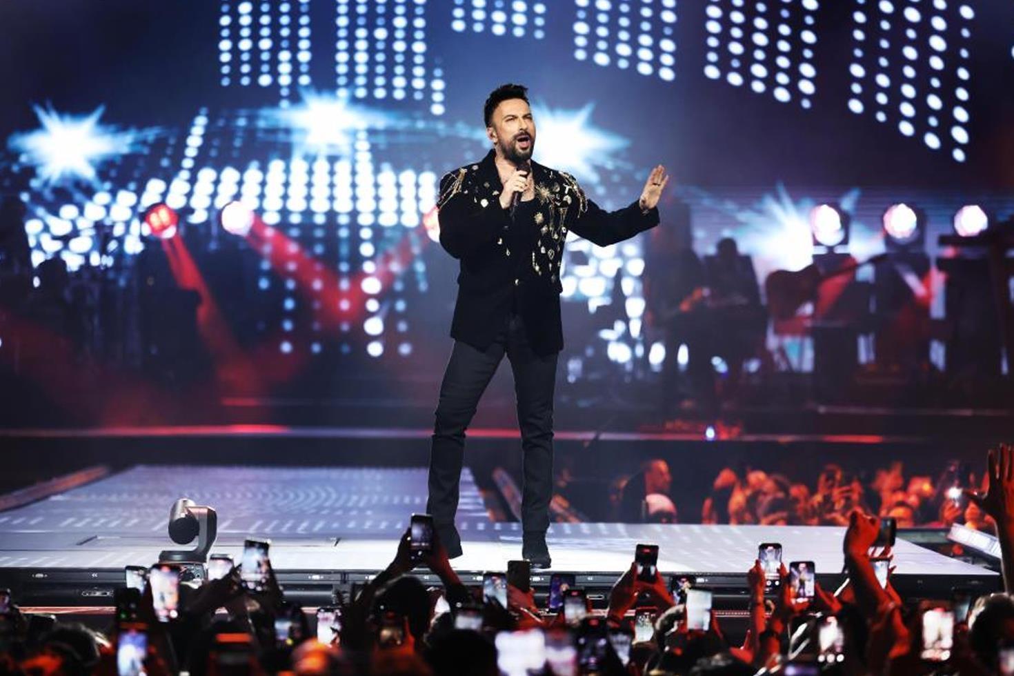 10 konser veren Tarkan kasayı doldurdu İşte dudak uçuklatan gelir