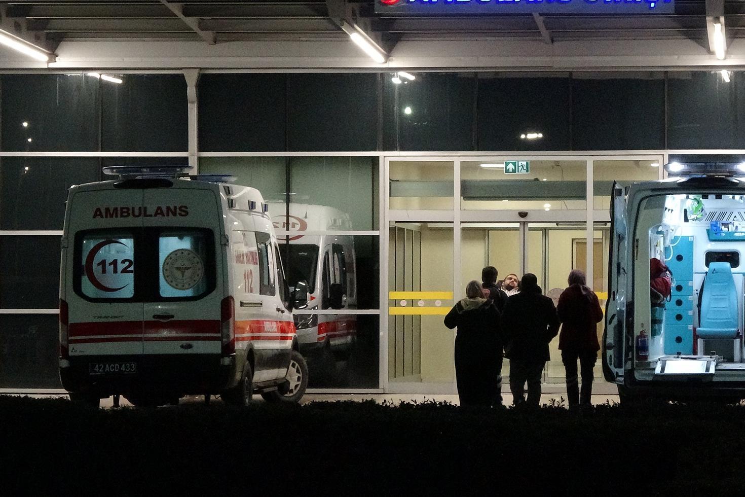 Yine böcek ilacı 11 kişi hastaneye kaldırıldı