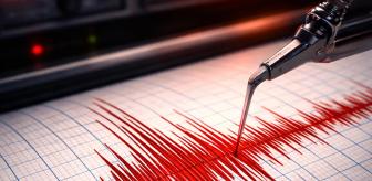 Neredeyse her gün sallanan ilçede korkutan deprem