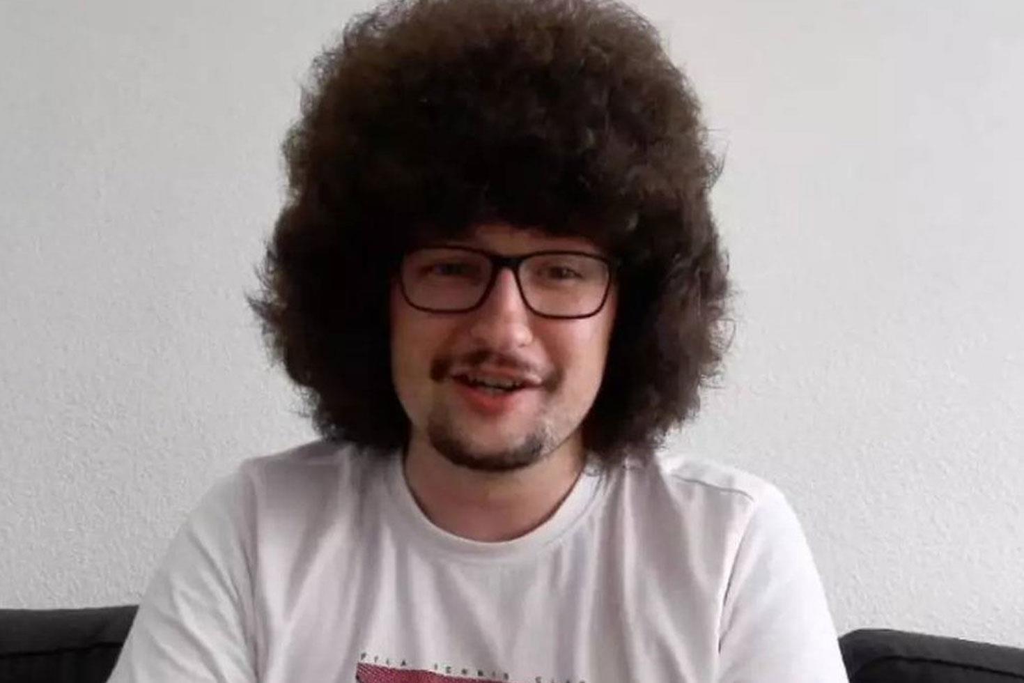 Herkes onu konuşuyor 1.5 yıl sonra saçlarını kesebilir