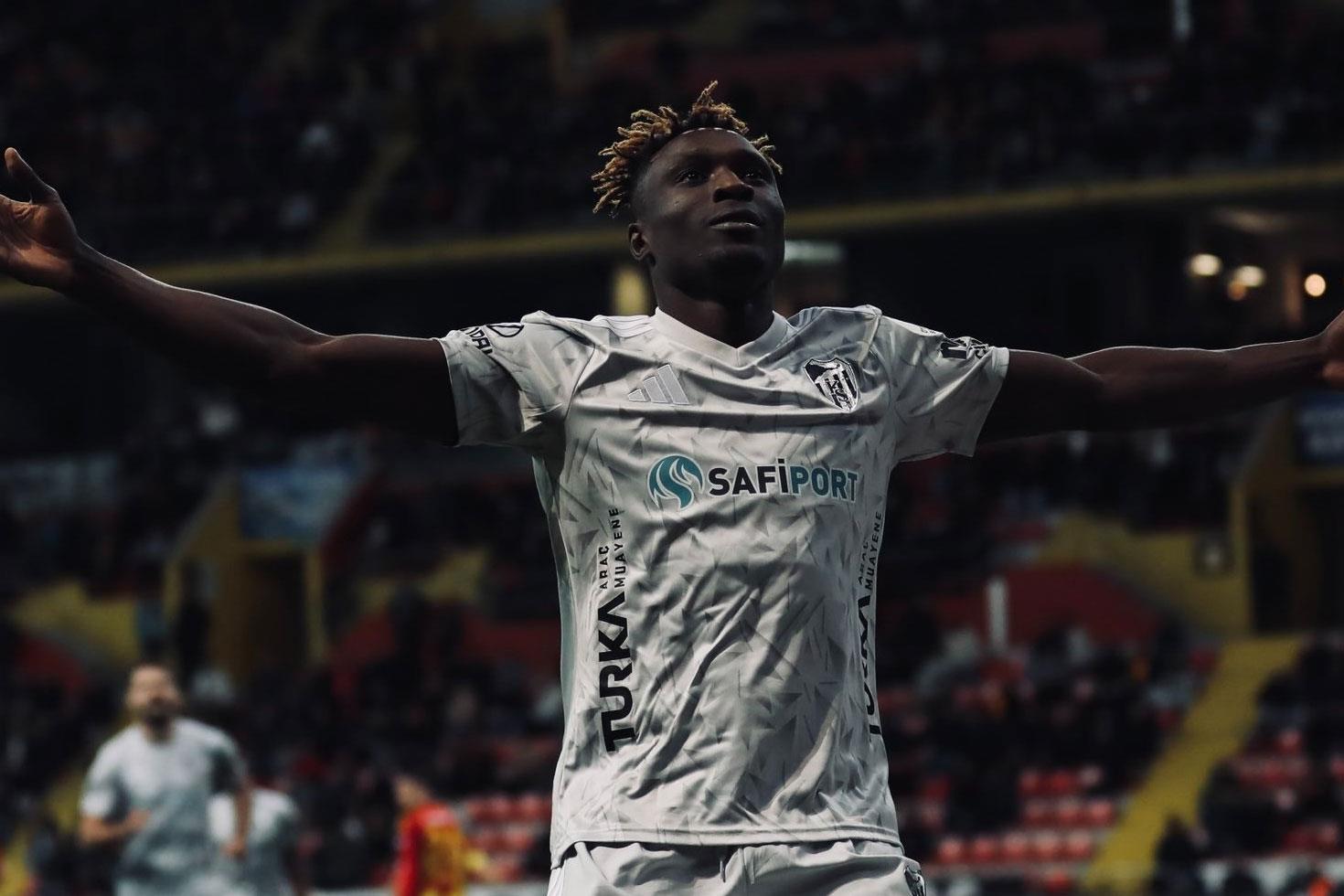 Kocaelispor, Kayseri’de Agyei’nin golleriyle 3 puana uzandı