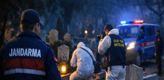 Mezarlıkta gören jandarmayı aradı, gerçek adliyede ortaya çıktı