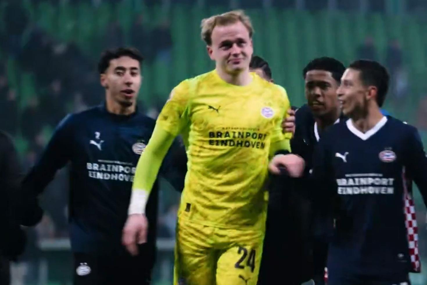 Tam 13 yıl beklediği formayı en sonunda giydi, ilk maçında sahanın en iyisi seçildi