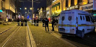 İzmit'te eğlence mekanına araçtan ateş açıldı: 2 ölü, 3 yaralı