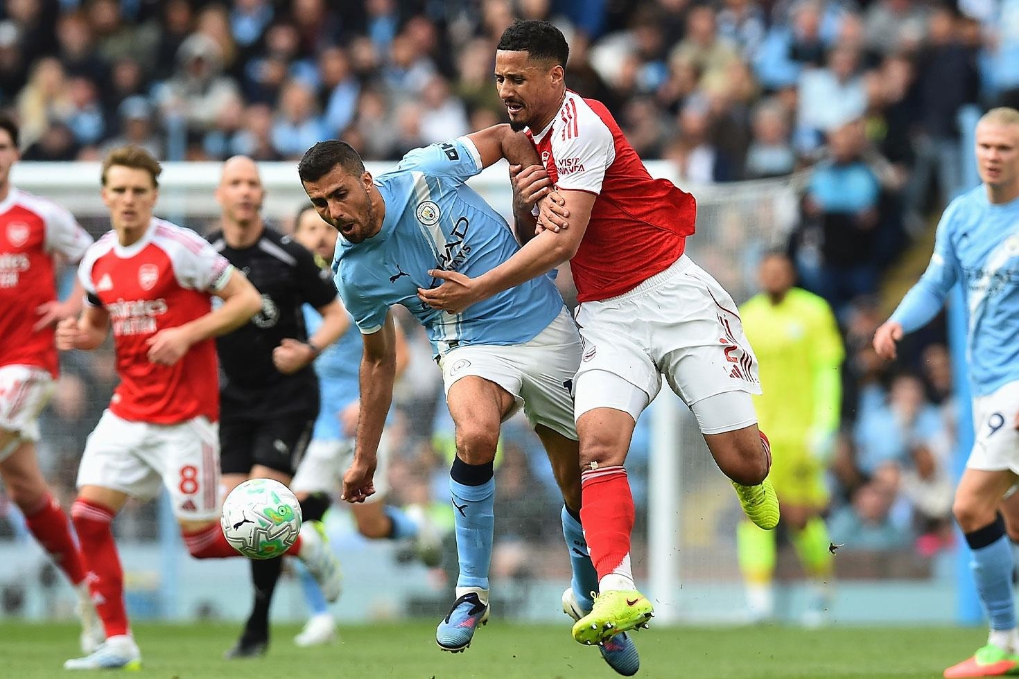 Arsenal’i deviren Manchester City şampiyonluk yarışında rüzgarı arkasına aldı