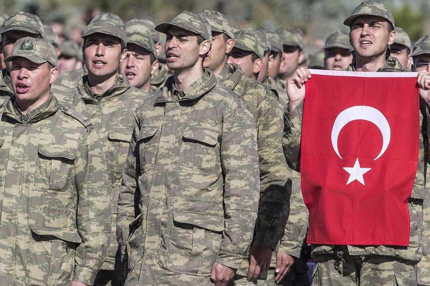 Yeni düzenleme! 400 bin kişi askerlikten muaf olacak