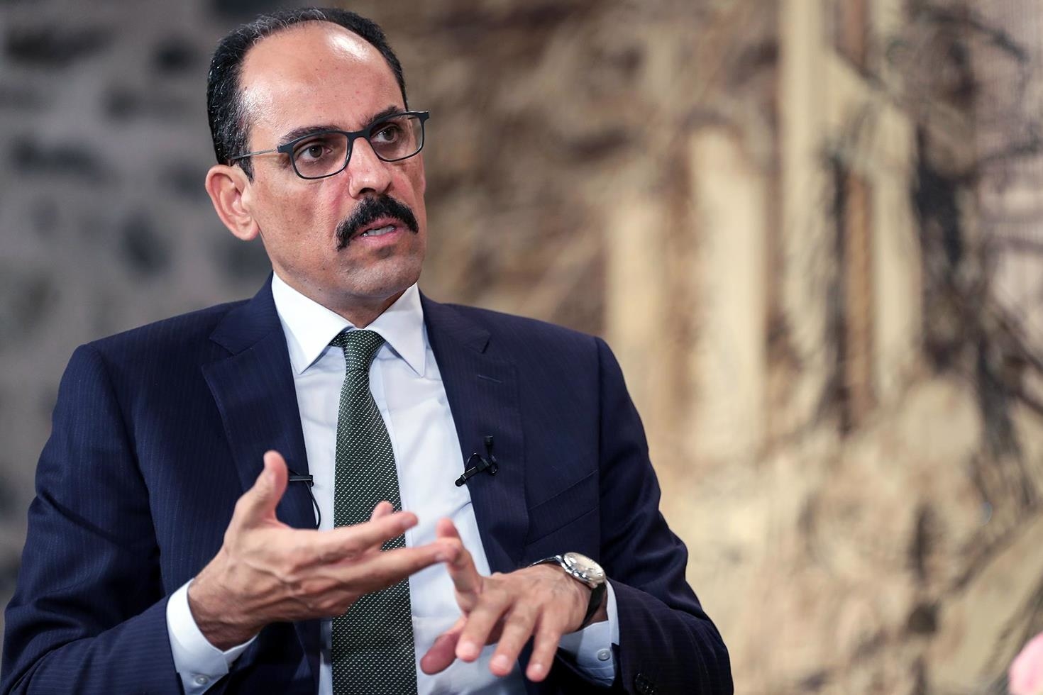 İbrahim Kalın'ın yeni imajı dikkat çekti