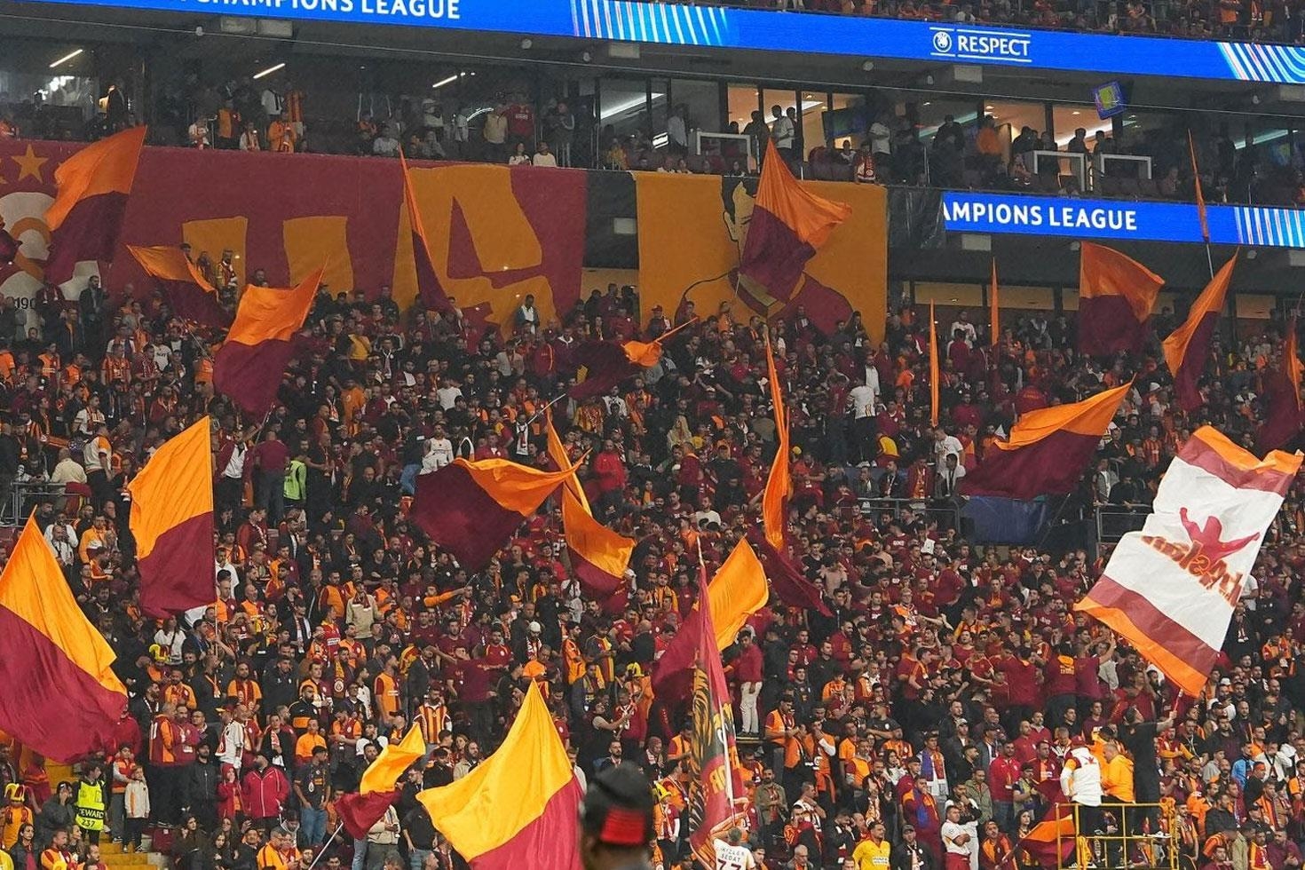 Galatasaray'da şok ayrılık! "Maaşıma sayın" deyip gidiyor