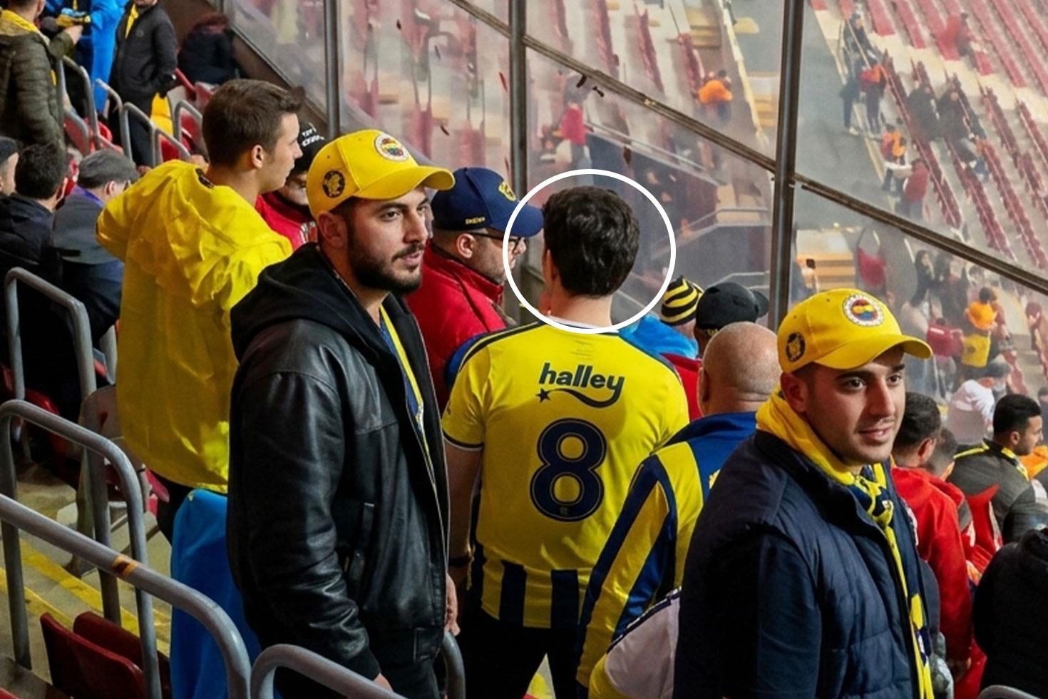 Derbiye gelenler arasında o da var!
