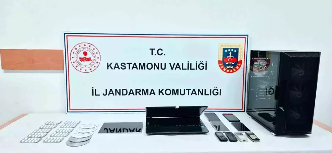 Kastamonu'da Uyuşturucu Operasyonu: 2 Tutuklama