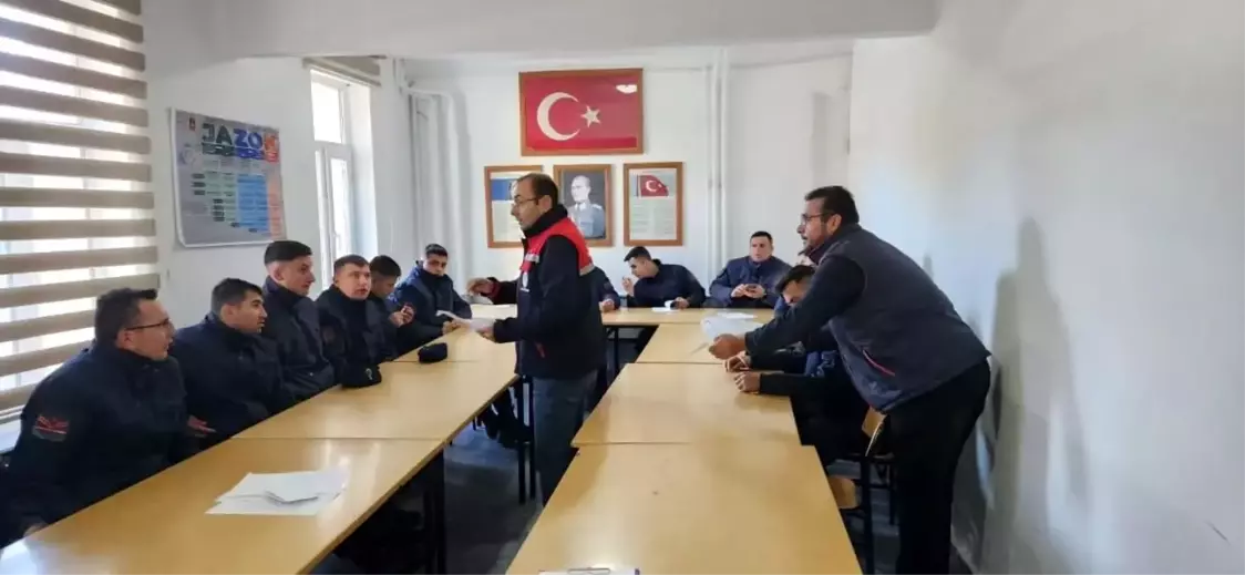 Sultandağı'nda Jandarma ve Polislere Hayvan Sevk Kontrolü Eğitimi