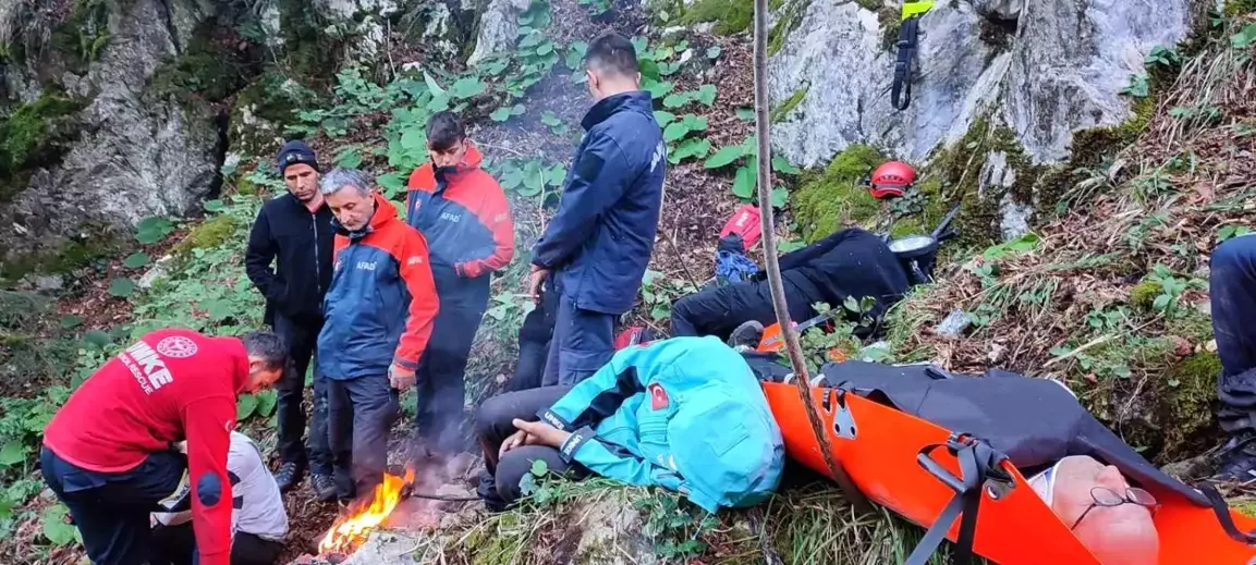 Kastamonu'da Uçurumdan Düşen İşçiler 19 Saat Sonra Kurtarıldı