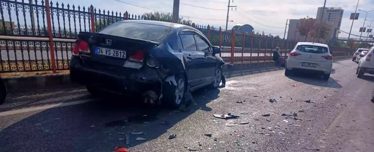 Diyarbakır-Elazığ Yolunda Zincirleme Kaza: Trafik Kilitlendi