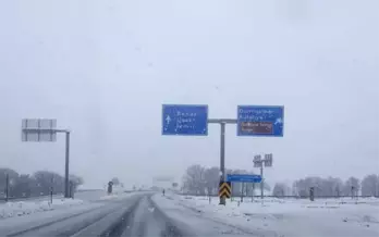 Uşak'ta Yoğun Kar Yağışı Etkili Oldu