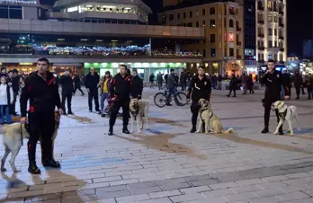 Emniyet Tarihinde Bir İlk! Sivas’tan Getirilen Kangallar, Taksim'de Kuş Uçurtmadı