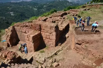 Tarihi Kurul Kalesi'nde Kazı Çalışmaları Başladı