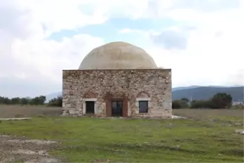 Kanuni'nin Yaptırdığı Tarihi Mescide Yeni Dönem Metal Doğrama Takıldı