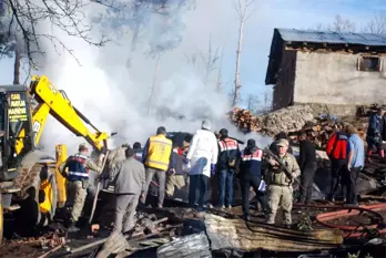 Tokat'taki Yangın Faciasında Yürek Burkan İhmal: Anne Komşuya Gitti, 3 Çocuk Yangında Öldü