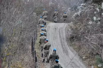 Kastamonu'daki Yangında Kaybolan Ailenin Bulunması İçin Komandolar, 30 km'lik Alanı Abluka Altına Aldı