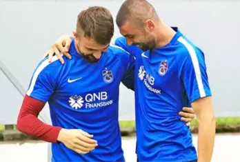 Trabzonspor, Onur Kıvrak ve Burak Yılmaz'ı Kadro Dışı Bıraktı