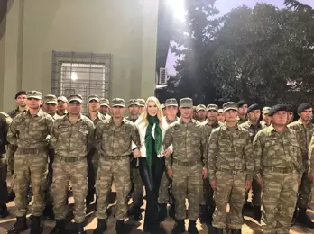 Kadırgalı'dan Sınırda Erdoğan ve Akar'la Selfie