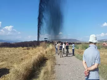 Korkutan Patlamada Petrol Fışkırdı