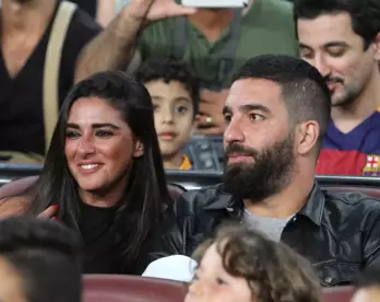 Arda Turan ve Aslıhan Doğan Turan Çiftinin Doğacak Olan Oğullarına Koyacağı İsim Belli Oldu