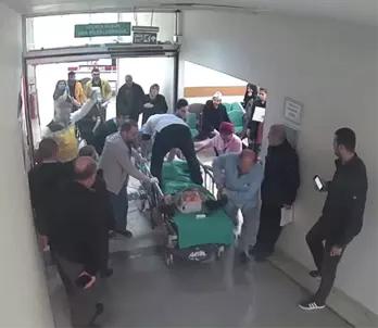 Kahraman Doktor Çabasıyla Hayata Tutundu