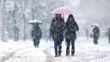 İstanbul'da Sömestr Tatilinde Lapa Lapa Kar Yağması Bekleniyor