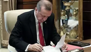 Cumhurbaşkanı Erdoğan 3 Üniversiteye Rektör Atadı, Bir Rektörü ise Görevden Aldı