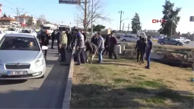 Antalya Otomobilin Çarptığı Motosikletli Ağır Yaralandı