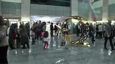 Istanbul Bölge Idare Mahkemesinde Ara Güler Fotoğraf Sergisi Açıldı