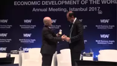 Melek Yatırımcılardan Aa'ya Plaket