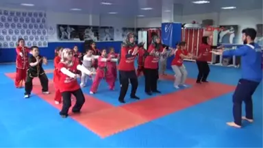 70'inde Wushu Sporcusu Oldu, Hedefi Türkiye Şampiyonu Olmak