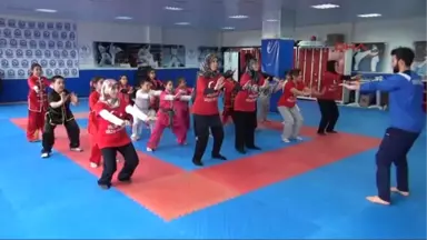 Manisa 70'inde Wushu Sporcu Oldu, Hedefi Türkiye Şampiyonu Olmak