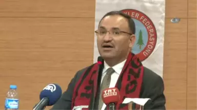 Adalet Bakanı Bekir Bozdağ: 