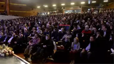 Kur'an'ın Işlevleri ve Sorumluluklarımız Konferansı