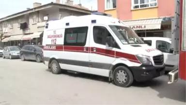 Taktığı Tüpü Çakmakla Kontrol Etti, Felaket Son Anda Önlendi