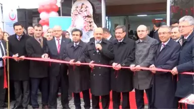 Kocaeli Bakan Işık Sağlık Merkezinin Açılışına Katıldı