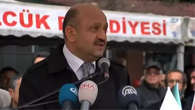 Milli Savunma Bakanı Fikri Işık: 