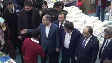 Siirt Gençlik ve Spor Bakanı Ile Yazar Yusuf Kaplan Arasında Tartışma