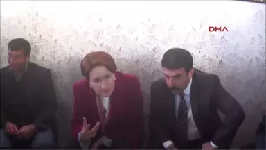 Bitlis Meral Akşener, Ahlat'ta Türbe Ziyareti Yaptı