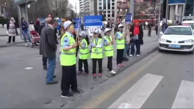 Çocuk Trafik Polislerinden Trafik Denetimi