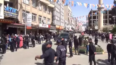 Başbakan Yıldırım Kilis'te Yoğun İlgiyle Karşılandı