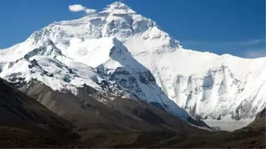 Everest Dağı'nın Yüksekliği Yeniden Ölçülecek