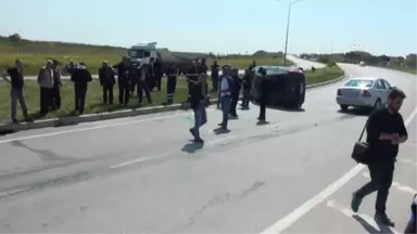 Trafik Kazası: 3 Yaralı