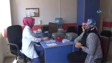 Yılda Bin 400 Doğum Yaptırdı, Yılın Hekimi Seçildi